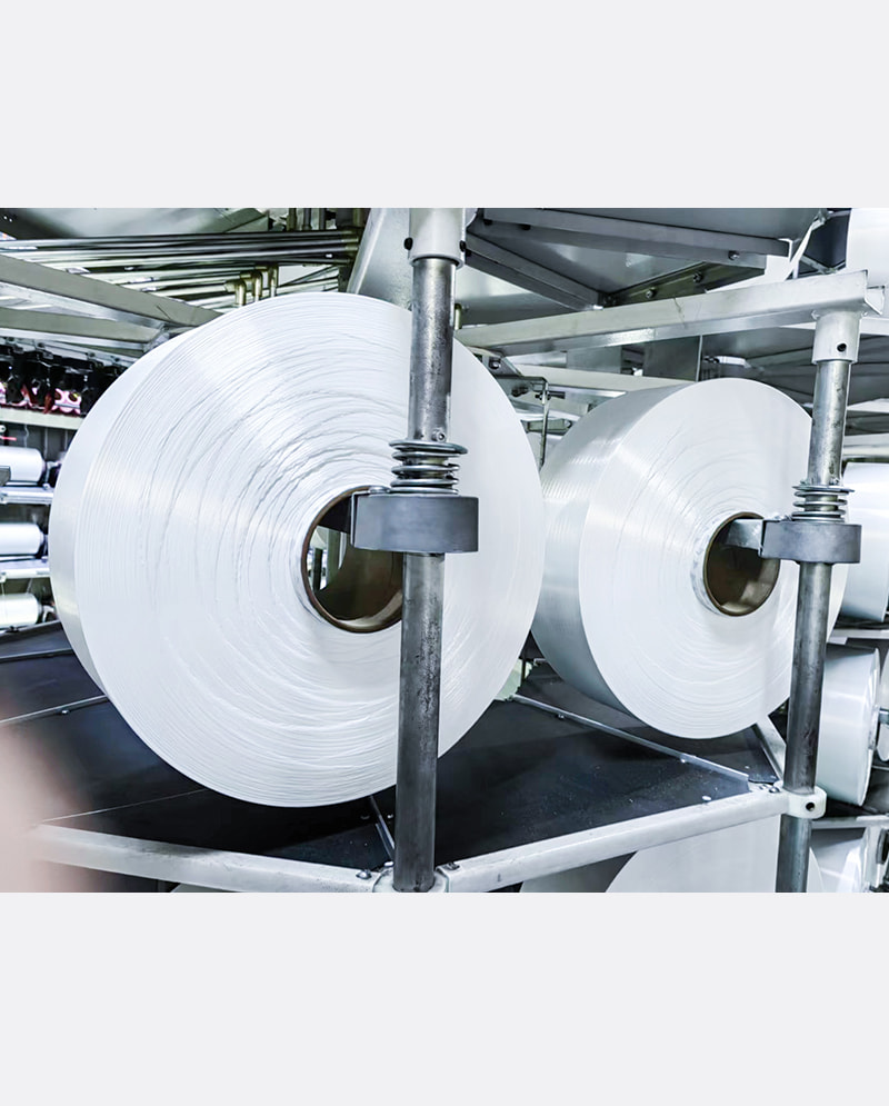 FDY İpliğin parlaklığı diğer ipliklerle karşılaştırıldığında nasıldır?